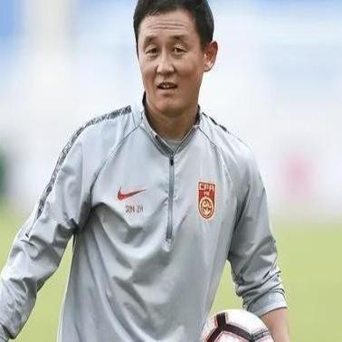 (原来的雷霆战机)探寻老版雷霆战机：历史传承与现代革新的对比及评述